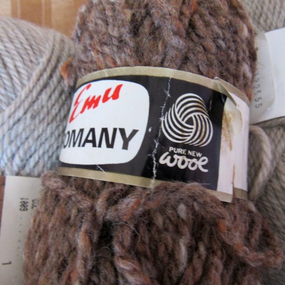 Lot of 3 sks of Wool, not used - Picture 2 of 5